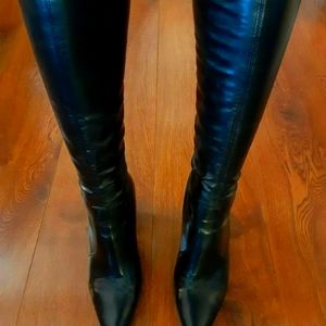 Donald J. Pliner stretch kneehigh boots sz 6.5